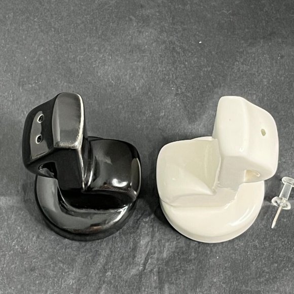 Black and White Music Notes Glass Salt and Pepper Shakers - Picture 3 of 4